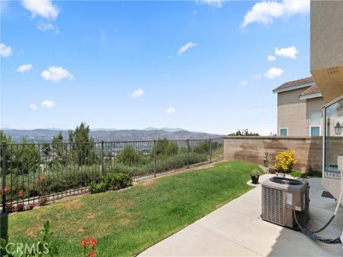 917 S Dylan Way, Anaheim Hills, CA