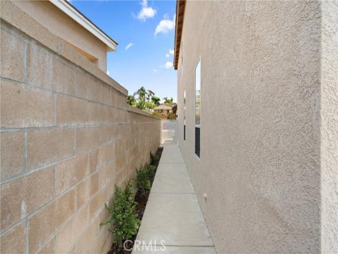 917 S Dylan Way, Anaheim Hills, CA