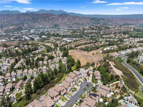 917 S Dylan Way, Anaheim Hills, CA