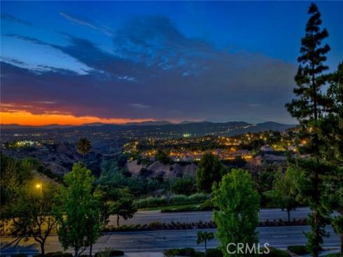760 S Thrasher Way, Anaheim Hills, CA