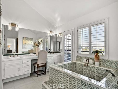 760 S Thrasher Way, Anaheim Hills, CA