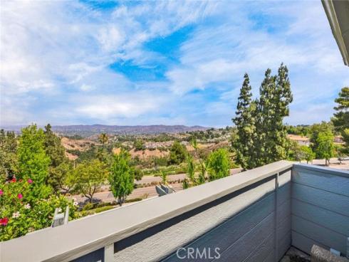 760 S Thrasher Way, Anaheim Hills, CA