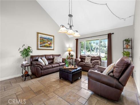 420 S Rolling Hills Place, Anaheim Hills, CA