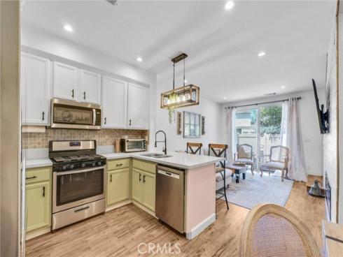 8449 E Arrowhead Way, Anaheim Hills, CA