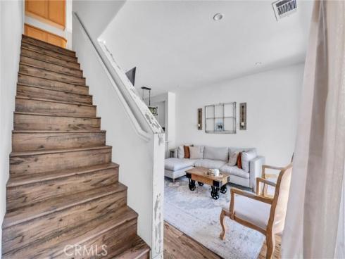 8449 E Arrowhead Way, Anaheim Hills, CA