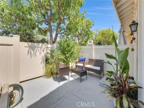 8449 E Arrowhead Way, Anaheim Hills, CA