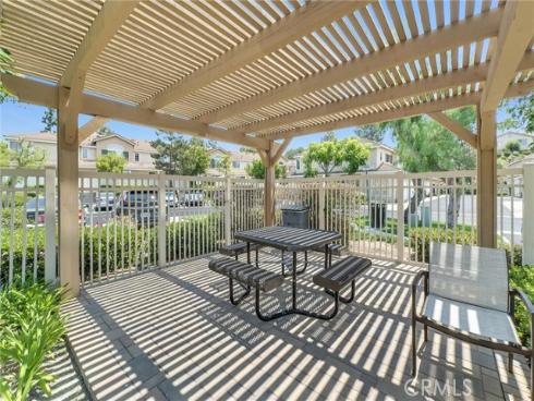 8449 E Arrowhead Way, Anaheim Hills, CA