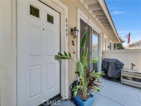 8449 E Arrowhead Way, Anaheim Hills, CA