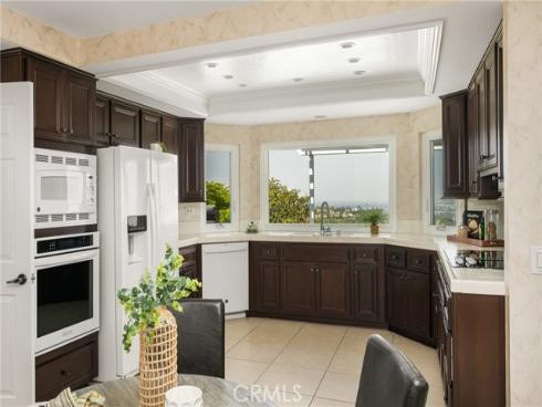 580 S Londerry Ln , Anaheim Hills, CA