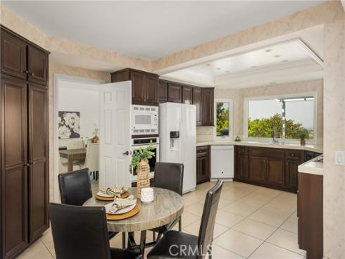 580 S Londerry Ln , Anaheim Hills, CA