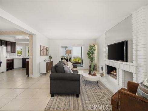 580 S Londerry Ln , Anaheim Hills, CA