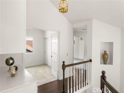 580 S Londerry Ln , Anaheim Hills, CA