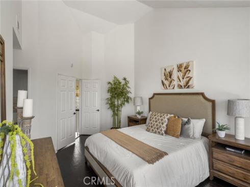 580 S Londerry Ln , Anaheim Hills, CA