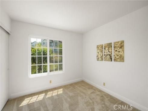 580 S Londerry Ln , Anaheim Hills, CA