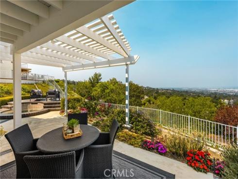 580 S Londerry Ln , Anaheim Hills, CA