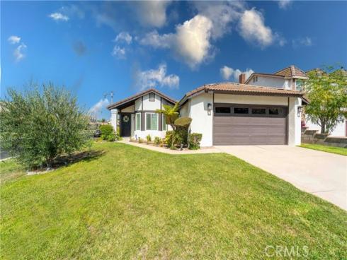 210 S Larkwood  , Anaheim Hills, CA