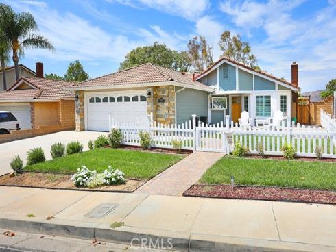 8491 E Frostwood Street, Anaheim Hills, CA