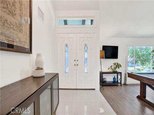 562 S Covered Wagon Trail, Anaheim Hills, CA