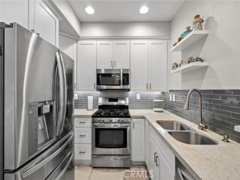 839 South Yellowstone way , Anaheim Hills, CA