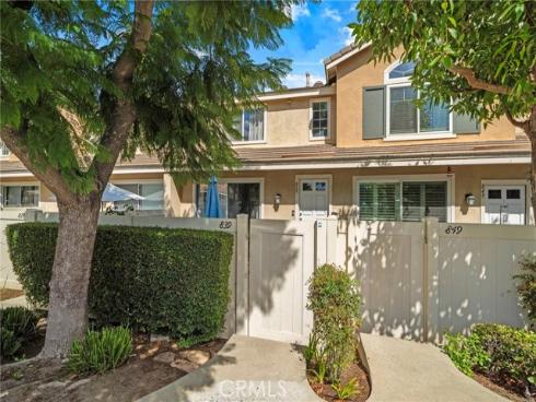 839 South Yellowstone way , Anaheim Hills, CA