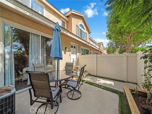 839 South Yellowstone way , Anaheim Hills, CA