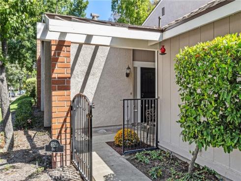 6520 E Camino Vista 1 , Anaheim Hills, CA