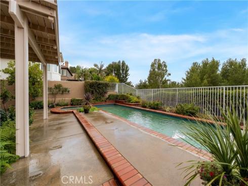 8205 E Somerset Lane, Anaheim Hills, CA