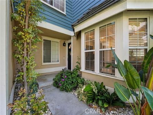 6070 E Summit  , Anaheim Hills, CA