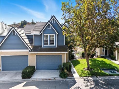 6070 E Summit  , Anaheim Hills, CA