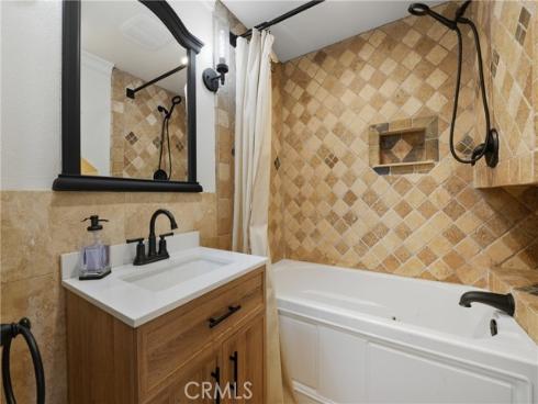 6070 E Summit  , Anaheim Hills, CA