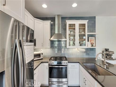 922 S Country Glen   Way, Anaheim Hills, CA