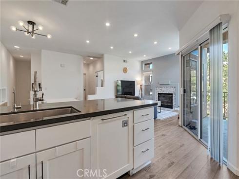 922 S Country Glen   Way, Anaheim Hills, CA