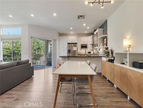 922 S Country Glen   Way, Anaheim Hills, CA