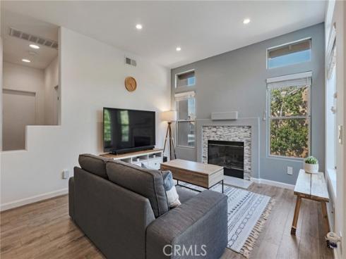 922 S Country Glen   Way, Anaheim Hills, CA