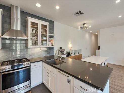 922 S Country Glen   Way, Anaheim Hills, CA