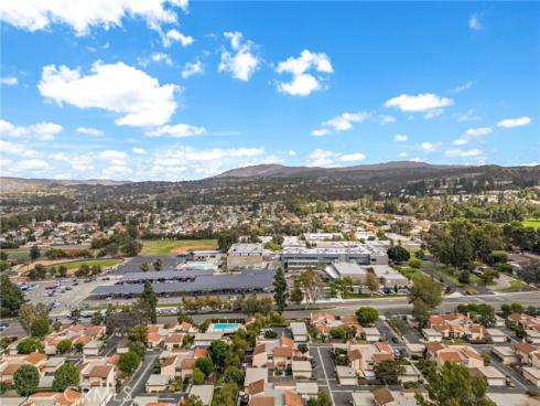 230 S Plaza De Domingos , Anaheim Hills, CA
