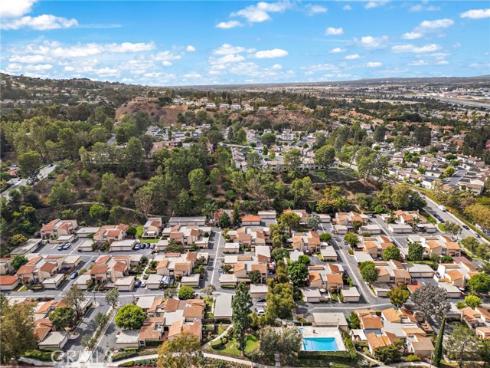 230 S Plaza De Domingos , Anaheim Hills, CA