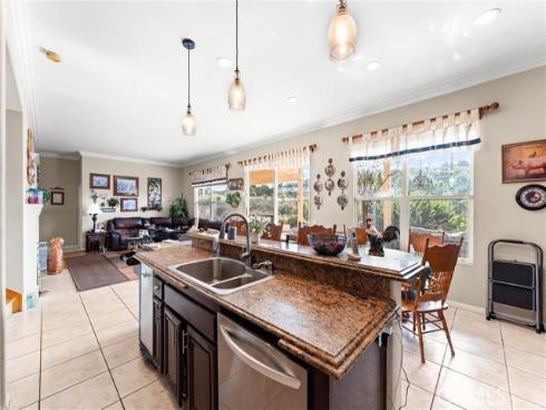 7572 E Endemont Court, Anaheim Hills, CA