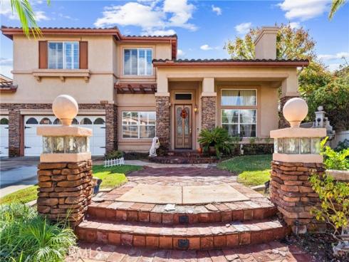 7572 E Endemont Court, Anaheim Hills, CA