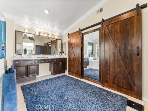 7572 E Endemont Court, Anaheim Hills, CA