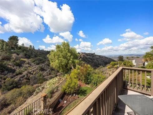 785 S Highland Lane, Anaheim Hills, CA