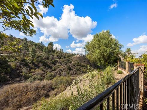 785 S Highland Lane, Anaheim Hills, CA