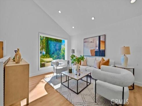 131 S Francisco  , Anaheim Hills, CA