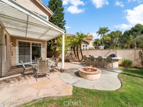 859 S Parkglen Place, Anaheim Hills, CA