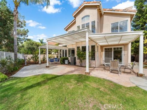 859 S Parkglen Place, Anaheim Hills, CA