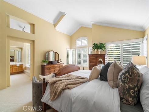 859 S Parkglen Place, Anaheim Hills, CA