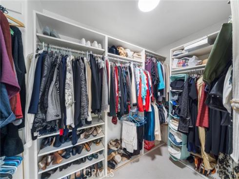 859 S Parkglen Place, Anaheim Hills, CA