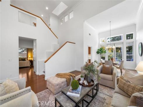 859 S Parkglen Place, Anaheim Hills, CA