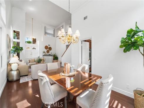 859 S Parkglen Place, Anaheim Hills, CA