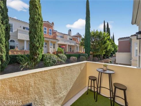 1008 S Rossano  , Anaheim Hills, CA